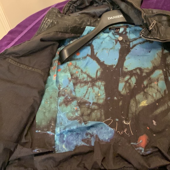 Men’s Danier, black leather jacket with detachable hood, labeled XL - Picture 9 of 16